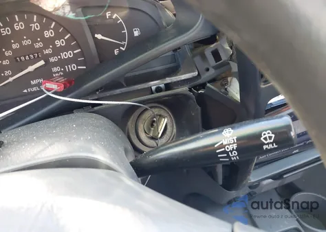 2003 Toyota Tacoma из США, поврежденный, VIN 5TEPM62N53Z209026